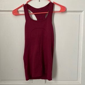 Lululemon Swiftly tank top